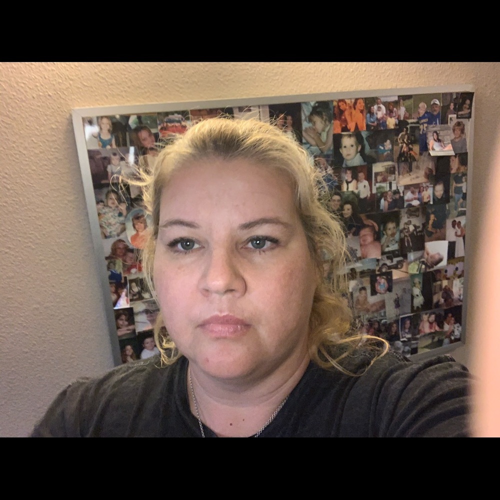 Meet your Posher, Amanda